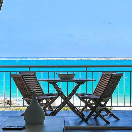 Front Line Unit 520 Ft2 - 48 M2, On Second Floor, Stunning Ocean View Apartment Cul de Sac Exterior photo