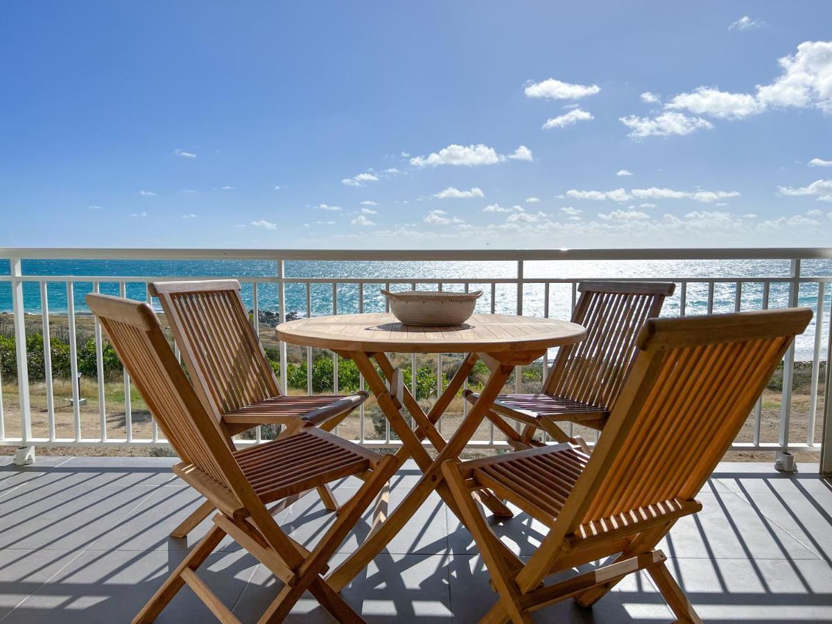 Front Line Unit 520 Ft2 - 48 M2, On Second Floor, Stunning Ocean View Apartment Cul de Sac Exterior photo