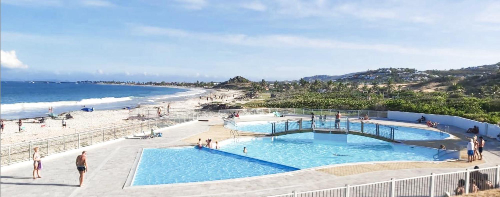 Front Line Unit 520 Ft2 - 48 M2, On Second Floor, Stunning Ocean View Apartment Cul de Sac Exterior photo